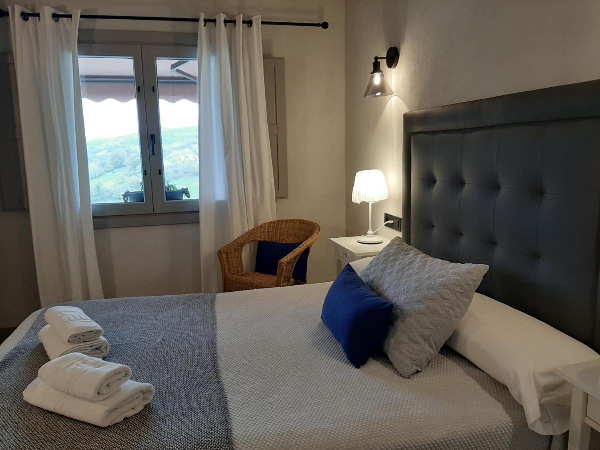 Apartamentos El Llanin Кангас-де-Онис Экстерьер фото